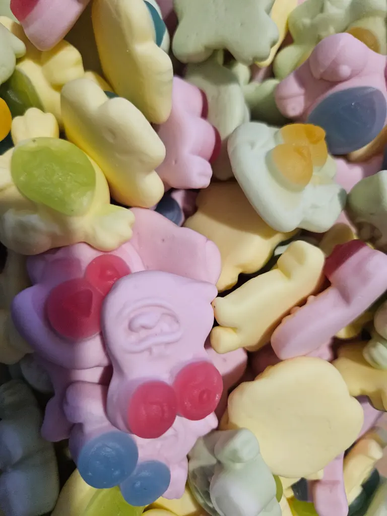 Monsters (vendu par 100gr)