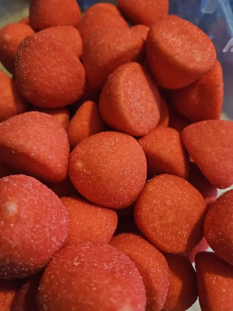 Balles golf fraise (vendu par 100 gr)