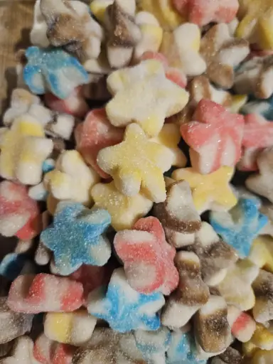Mix étoiles twist sucrée (vendu par 100 gr)